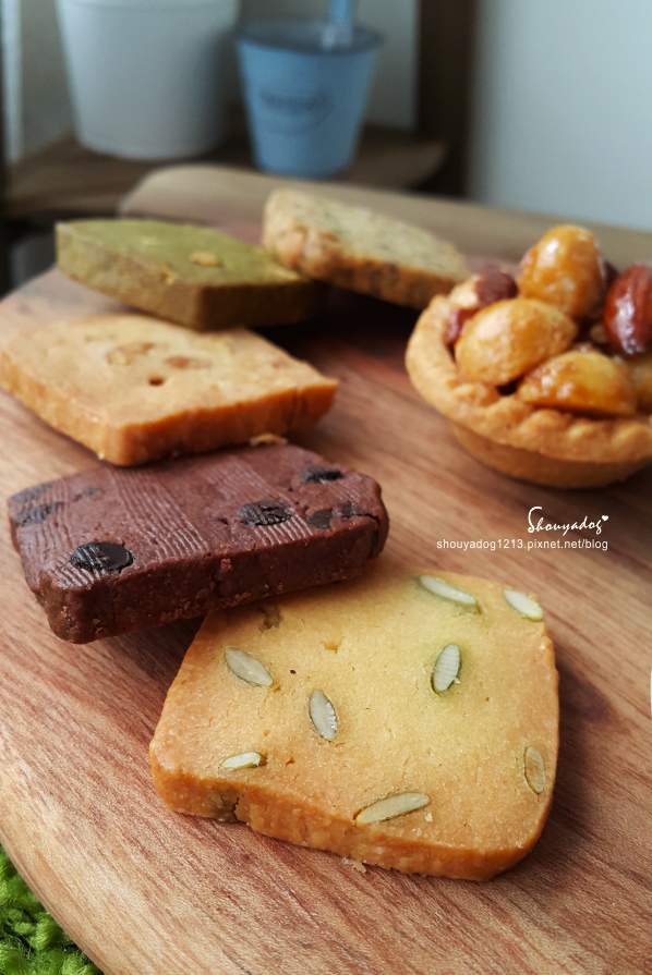 一點甜豆塔喜餅：【西點餅乾】一點甜 典藏禮盒 經典口味一次滿足