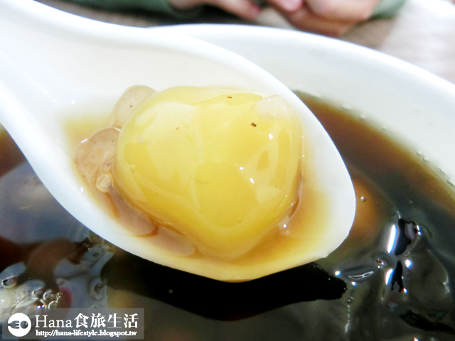 【台中北屯】新凍嫩仙草 | 消暑氣必吃 柔嫩仙草入口即化 芋圓真材實料 便宜大碗又好吃