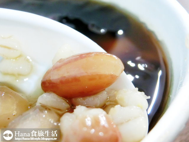 【台中北屯】新凍嫩仙草 | 消暑氣必吃 柔嫩仙草入口即化 芋圓真材實料 便宜大碗又好吃