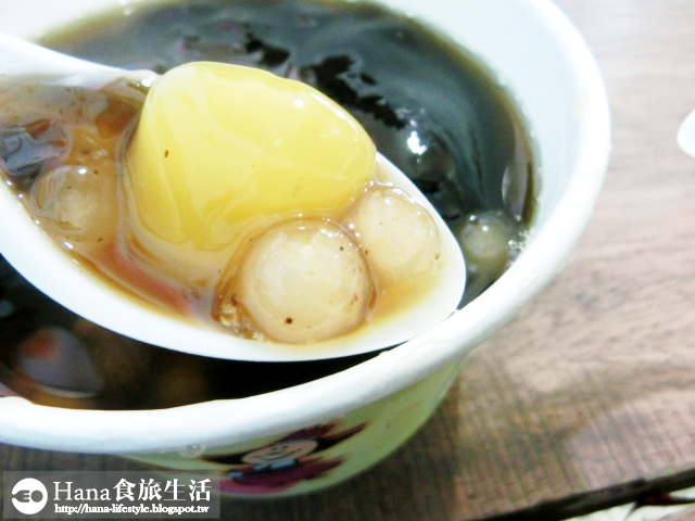 【台中北屯】新凍嫩仙草 | 消暑氣必吃 柔嫩仙草入口即化 芋圓真材實料 便宜大碗又好吃