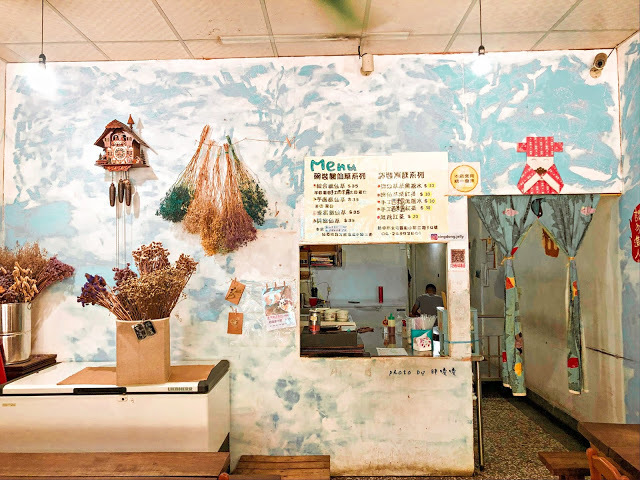 【台中 北屯】新凍嫩仙草💕木柴熬煮12小時的仙草,口感別具一番風味,大坑圓環附近,爬山後來一碗涼的吧!