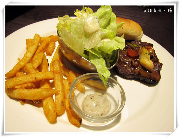 瓦法奇朵Waffogato(敦南店):【台北大安】W. 瓦法奇朵餐飲(東區敦南店)