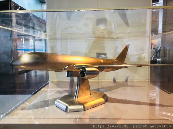 圓圓家出去玩-《台北景點》室內親子景點，台北探索館探訪台北的過去與現在，360度微電影，台北雨天好去處