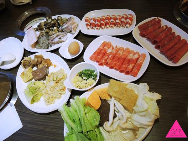 [GS愛吃鬼]宜蘭X礁溪X珍典精緻自助火鍋XCP值高到嚇一跳美味火鍋