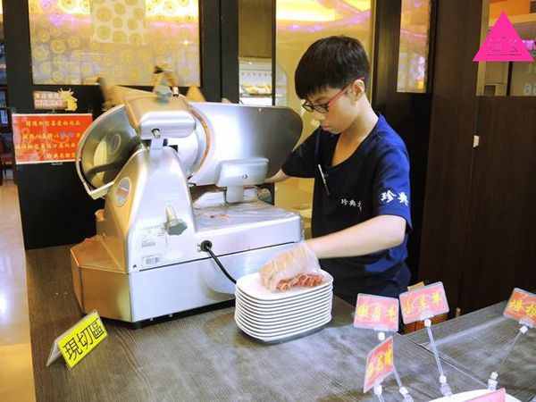 [GS愛吃鬼]宜蘭X礁溪X珍典精緻自助火鍋XCP值高到嚇一跳美味火鍋