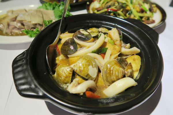 台北市松山區美食推薦中原客棧 試吃 台北捷運南京三民站中原客棧 炸皮蛋x臭豆腐x客家小炒之武俠菜 Walkerland Taipeiwalker Japanwalker Walkerland
