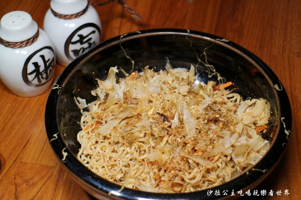 小確幸串燒居酒屋(板橋店)：板橋居酒屋『小確幸串燒居酒屋』湳(南)雅夜市美食/捷運府中站