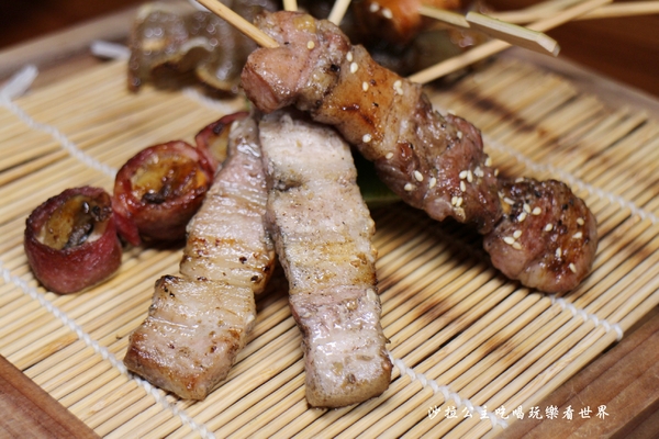 小確幸串燒居酒屋(板橋店)：板橋居酒屋『小確幸串燒居酒屋』湳(南)雅夜市美食/捷運府中站