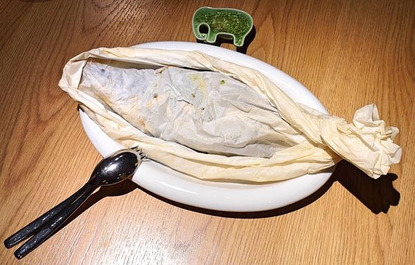 饗泰多 Siam More 泰式風格餐廳(桃園店):❤️美食❤️【桃園。市區】饗泰多 Siam More 泰式風格餐廳(桃園店) / 超厚月亮蝦餅/香料紙包魚/4人遊泰套餐/愛評體驗團