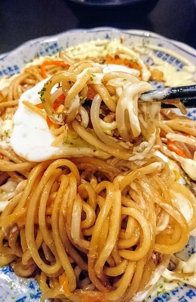 38763059_1996299737068372_766308202391273472_n