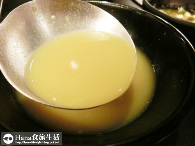 【廠商合作】宮綺308 昆布の鍋 | 公館美食 牛三寶拼盤 肉份量多 大蛤蠣·蝦 食材新鮮肥厚 免收服務費的精緻火鍋