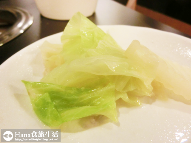 【廠商合作】宮綺308 昆布の鍋 | 公館美食 牛三寶拼盤 肉份量多 大蛤蠣·蝦 食材新鮮肥厚 免收服務費的精緻火鍋