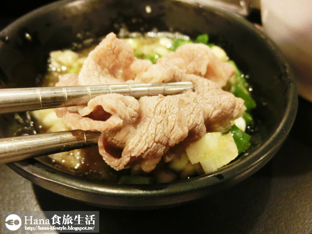 【廠商合作】宮綺308 昆布の鍋 | 公館美食 牛三寶拼盤 肉份量多 大蛤蠣·蝦 食材新鮮肥厚 免收服務費的精緻火鍋