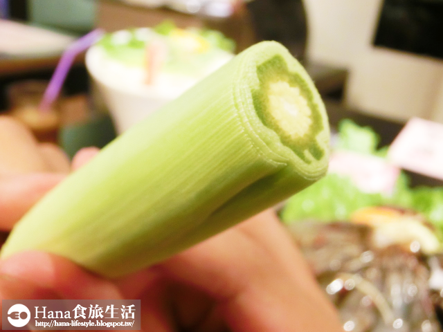 【廠商合作】宮綺308 昆布の鍋 | 公館美食 牛三寶拼盤 肉份量多 大蛤蠣·蝦 食材新鮮肥厚 免收服務費的精緻火鍋