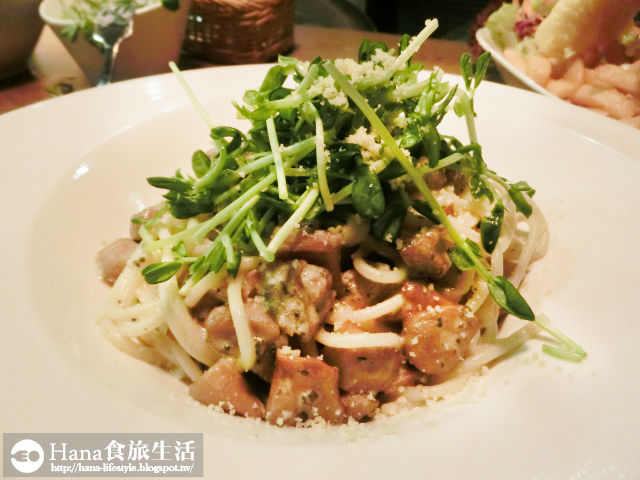 【台北信義】燄 move deluxe | 信義區氣氛小店 三五好友聚會聊天好所在 新義式料理 濃郁燉飯&義大利麵