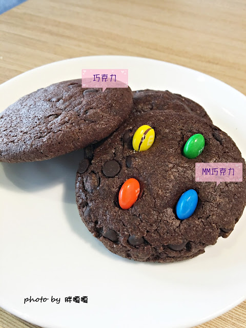 【台中 南屯】Zazzazu 查查路!!隱藏版彩虹蛋糕、義大利麵很好吃、隱身文心家樂福內!!