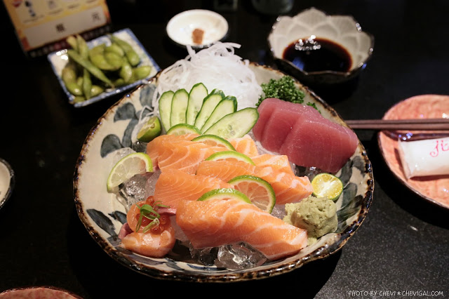 台中北屯│那一間日式串燒居酒屋＊你沒看錯！整隻龍蝦的超級豪華版味噌湯只要100元！台中宵夜推薦來這就對了！