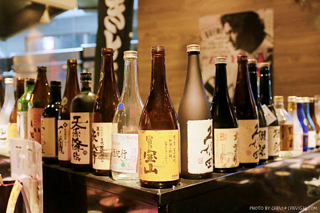 台中北屯│那一間日式串燒居酒屋＊你沒看錯！整隻龍蝦的超級豪華版味噌湯只要100元！台中宵夜推薦來這就對了！