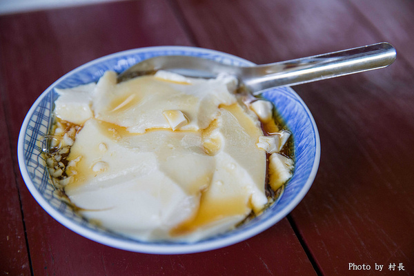 賴媽媽花生豆腐：【食記】｛屏東。內埔鄉｝七十年堅持傳統的賴媽媽花生豆腐與豆花食在好吃
