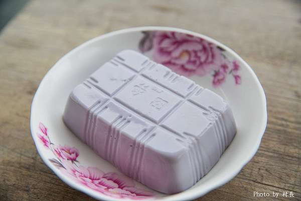 賴媽媽花生豆腐：【食記】｛屏東。內埔鄉｝七十年堅持傳統的賴媽媽花生豆腐與豆花食在好吃