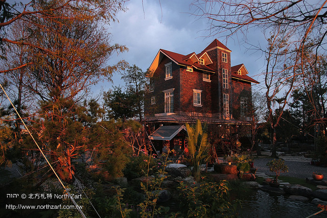 【宜蘭羅東美食】高品味財伯✔無煙串燒,方便省時,深夜美食,種類繁多(豆干、牛小排、秋刀魚、雞肉串等),在羅東高商旁