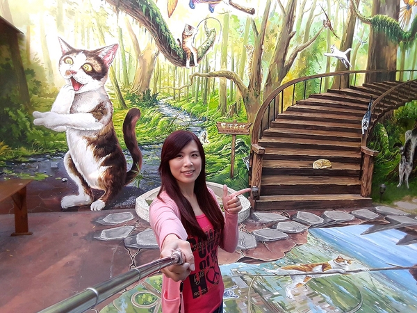 7-11 統一超商：【雲林景點】魔法貓屋7-11斗六保庄門市。快來喲!!~又有新的立體貓咪彩繪新作囉/小七超商應徵了喵星人/魔法森林喵咪的異想世界