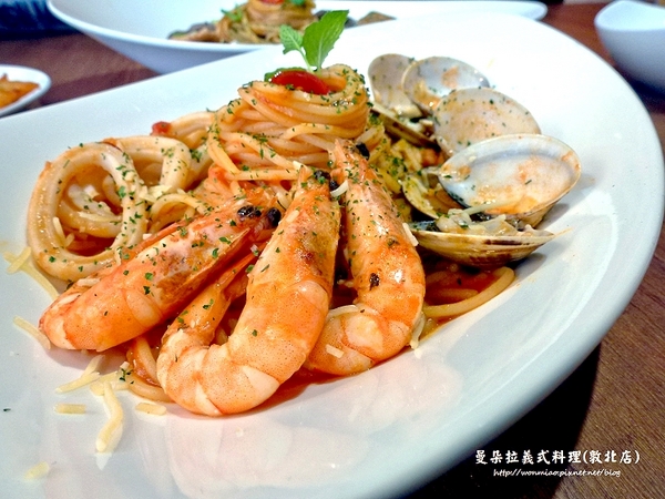 曼朵拉義式料理(敦北店)：【愛評網口碑體驗】創意義式料理 ✿✿ 曼朵拉義式料理(敦北店) ✿✿