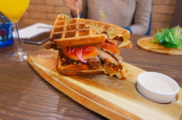 cm20170407___0aa6e18b8e65f58905e811f2a74