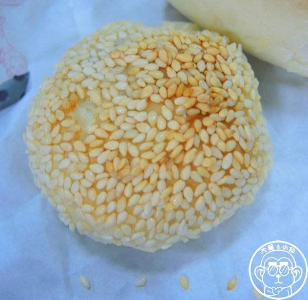 羅東五結碳烤燒餅店：呷飽祙【宜蘭五結･五結碳烤燒餅店】車站附近的碳烤銅板美味