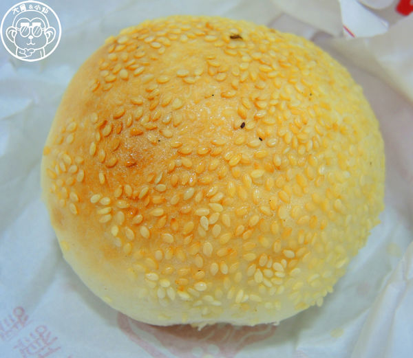 羅東五結碳烤燒餅店：呷飽祙【宜蘭五結･五結碳烤燒餅店】車站附近的碳烤銅板美味