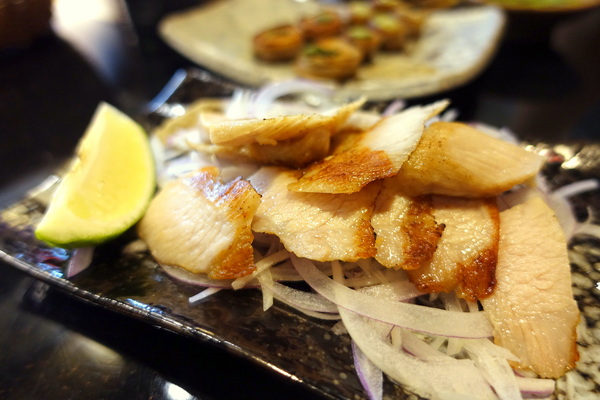 新澤 食酒：(胖樺食記)捷運內湖站高CP值居酒屋「新澤食酒」，金湖路/成功路覓食聚餐好選擇