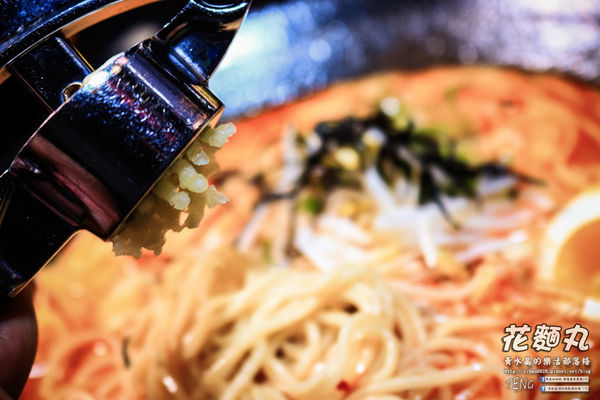 花麵丸ラーメン|新北市蘆洲區超濃厚日本味拉麵美食；  遠赴日本取經的平價用心人氣拉麵店。