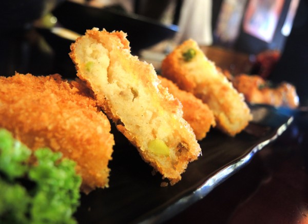 新北蘆洲) 花麵丸ラーメン日本拉麵專門店( 蘆洲店)- 一起去日本吃拉麵配嫩雞塊吧 -