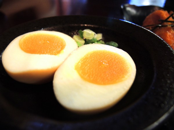 新北蘆洲) 花麵丸ラーメン日本拉麵專門店( 蘆洲店)- 一起去日本吃拉麵配嫩雞塊吧 -