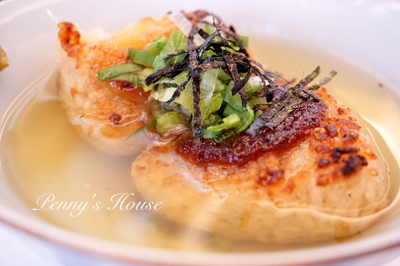 TSUJIRI 辻利茶鋪抹茶專賣店 - 松山車站旗艦店。抹茶蕨餅聖代/白玉抹茶紅豆湯/辻利茶泡飯/綠茶蕎麥冷麵