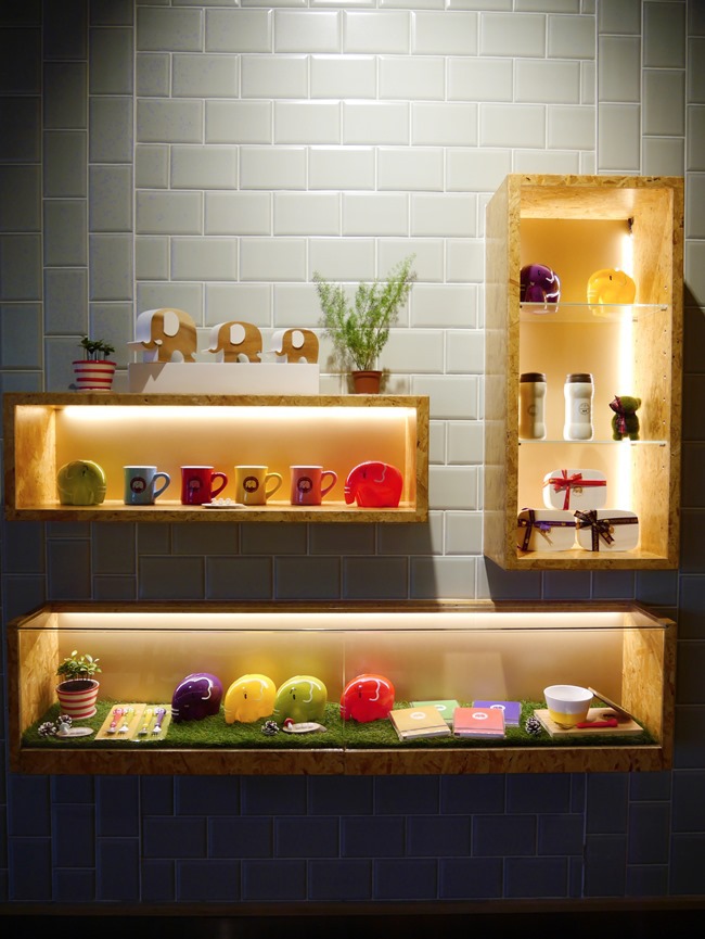 │台北親子餐廳│Citylink南港店－象園咖啡廳。超人氣限量小象推車