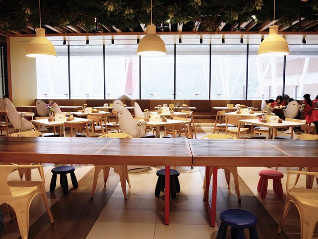 │台北親子餐廳│Citylink南港店－象園咖啡廳。超人氣限量小象推車