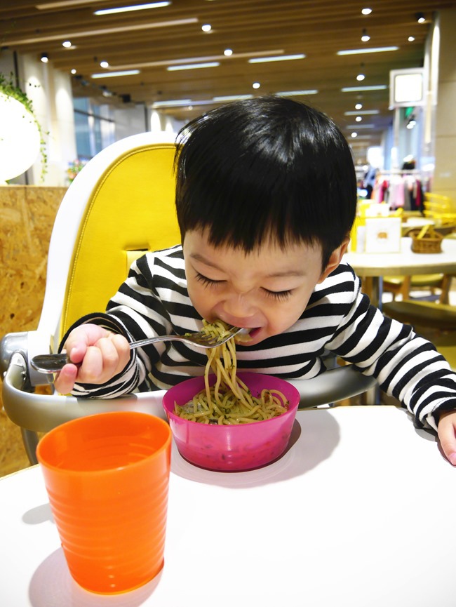 │台北親子餐廳│Citylink南港店－象園咖啡廳。超人氣限量小象推車