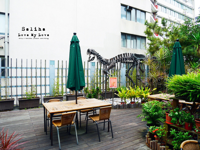 台北車站台大醫院站附近親子餐廳恐龍餐廳花園景觀餐廳咖啡下午茶 (6) 台北車站台大醫院站附近親子餐廳恐龍餐廳花園景觀餐廳咖啡下午茶 (6)