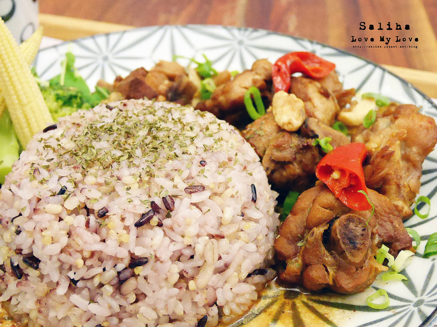 台北車站捷運站附近好玩親子恐龍主題餐廳便宜咖啡廳 (3) 台北車站捷運站附近好玩親子恐龍主題餐廳便宜咖啡廳 (3)