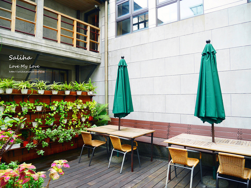 台北車站台大醫院站附近親子餐廳恐龍餐廳花園景觀餐廳咖啡下午茶 (5) 台北車站台大醫院站附近親子餐廳恐龍餐廳花園景觀餐廳咖啡下午茶 (5)