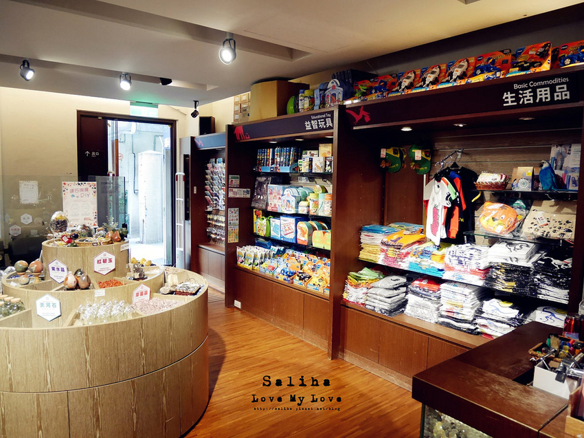 台北車站親子紀念品伴手禮玩具商店 (2) 台北車站親子紀念品伴手禮玩具商店 (2)