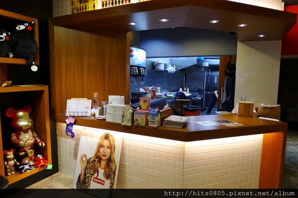 茉莉漢堡 西門店(茉莉漢堡 西門店)：萬華-呈現純正美國風味茉莉漢堡.道地值得品嘗