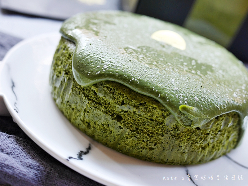 起士公爵 靜岡熔岩抹茶布朗尼 彌月蛋糕試吃 彌月蛋糕推薦 彌月蛋糕選擇 起士公爵彌月蛋糕 起士公爵蛋糕好吃嗎7.jpg