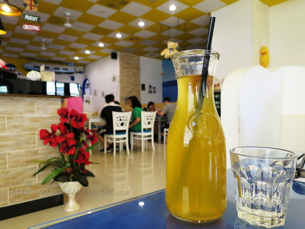 本和境食堂：仿彿來到了迷人的愛琴海~   ..本和境食堂嗶嗶飯