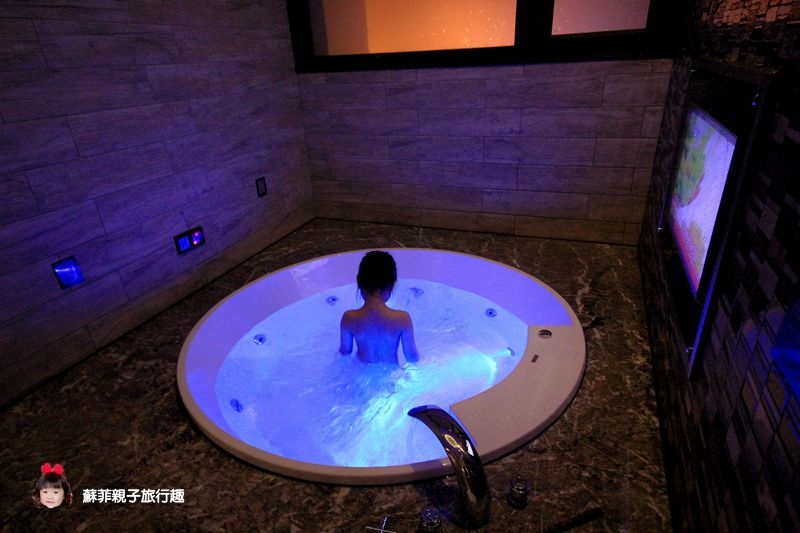 台中住宿推薦▍都樂休閒旅館★SPA維琪浴 紓壓按摩浴缸 歡唱KTV包廂 鄰近逢甲東海雙夜市