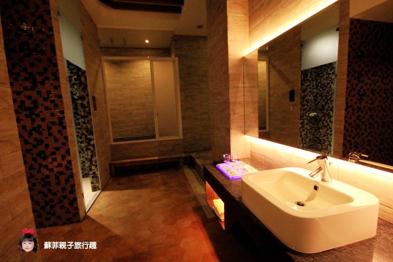 台中住宿推薦▍都樂休閒旅館★SPA維琪浴 紓壓按摩浴缸 歡唱KTV包廂 鄰近逢甲東海雙夜市