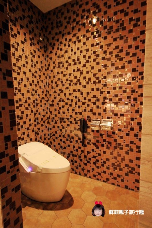 台中住宿推薦▍都樂休閒旅館★SPA維琪浴 紓壓按摩浴缸 歡唱KTV包廂 鄰近逢甲東海雙夜市