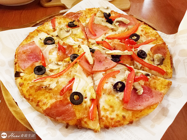 【台北松山】Vasa Pizzeria 瓦薩比薩 敦北店 | 捷運台北小巨蛋站 近民生社區 朋友聚會好去處 披薩/燉飯/義大利麵