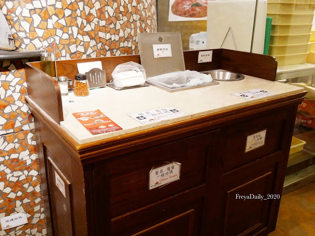 2020, Mar │Solo Pizza Napoletana 台北店│走吧台北哪裡吃美食：捷運中山站 赤峰街 來自日本道地義大利 冠軍披薩